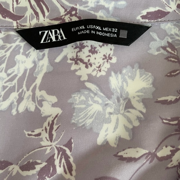 ZARA - floral button up - Picture 3 of 5
